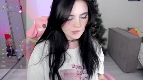 Snapshot of selena___cute chatting on 12/27/24, 08:24 Selena online show from 12/27/24, 08:24