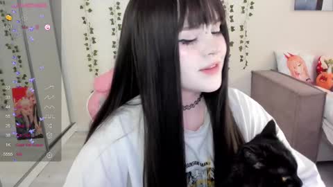Snapshot of selena___cute chatting on 02/24/25, 06:38 Selena online show from 02/24/25, 06:38