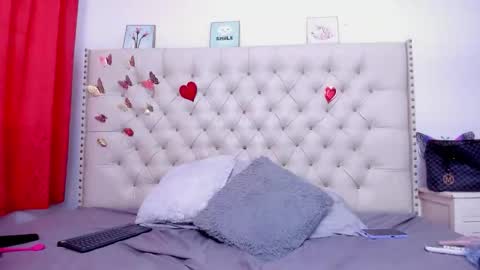 Snapshot of selena_beautyy chatting on 03/23/26, 08:24 selena_beautyy online show from 03/23/26, 08:24