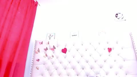 Snapshot of selena_beautyy chatting on 03/29/26, 07:25 selena_beautyy online show from 03/29/26, 07:25