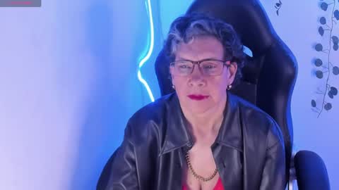 Snapshot of selena_ferreira chatting on 04/23/26, 12:15 Selena online show from 04/23/26, 12:15