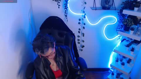 Snapshot of selena_ferreira chatting on 05/29/26, 07:34 Selena online show from 05/29/26, 07:34
