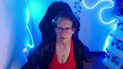 Snapshot of selena_ferreira chatting on 06/04/26, 06:14 Selena online show from 06/04/26, 06:14