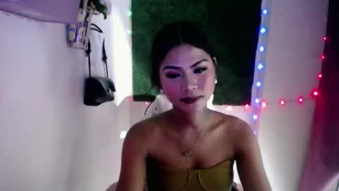 selena_fox2000 online show from 04/22/26, 05:36
