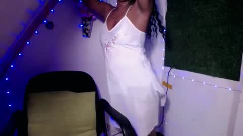 selena_fox2000 online show from 05/25/26, 05:19