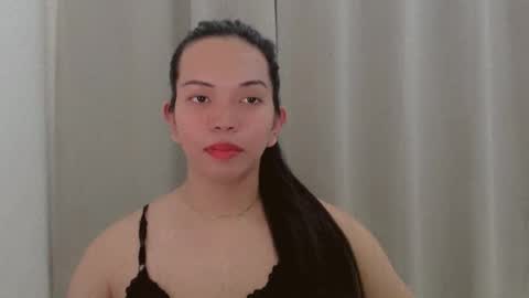 Selena online show from 12/21/24, 09:33