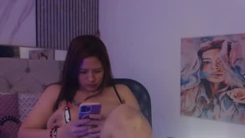Snapshot of selena_tits_ chatting on 06/03/26, 05:40 Selena online show from 06/03/26, 05:40