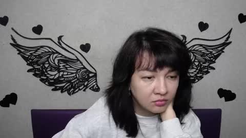 Snapshot of selenafly chatting on 10/01/25, 05:35 SelenaFly online show from 10/01/25, 05:35