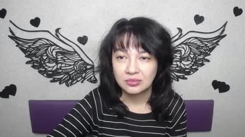 Snapshot of selenafly chatting on 10/13/25, 05:18 SelenaFly online show from 10/13/25, 05:18