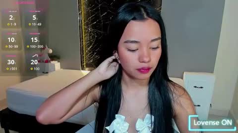 selenafox7 online show from 02/06/25, 07:51