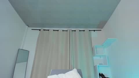 selenafox online show from 10/03/25, 02:08