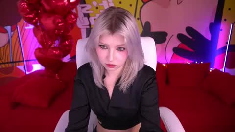 Snapshot of selenairis chatting on 03/10/25, 02:16 selenairis online show from 03/10/25, 02:16