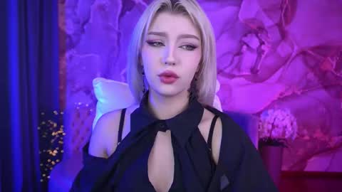 Snapshot of selenairis chatting on 10/16/25, 06:47 selenairis online show from 10/16/25, 06:47