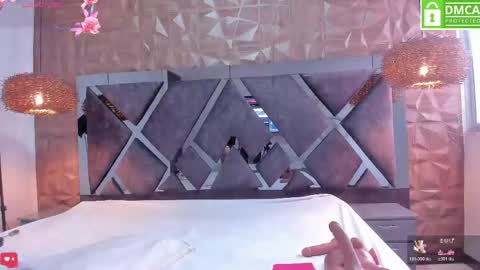 selene__lopez_ online show from 06/02/26, 07:05