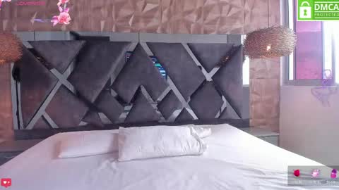 selene__lopez_ online show from 06/08/26, 07:14