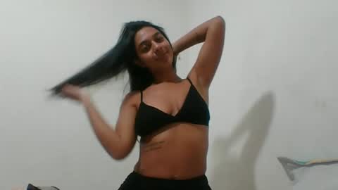 selene online show from 09/19/25, 01:29
