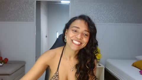 Snapshot of selene_bubble chatting on 03/06/26, 02:02 Selene online show from 03/06/26, 02:02