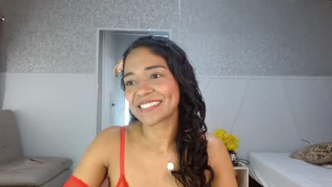 Snapshot of selene_bubble chatting on 04/06/26, 02:29 Selene online show from 04/06/26, 02:29