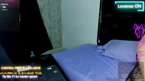 selene_cute05 online show from 06/08/26, 09:48