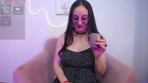 selene_swee online show from 07/24/26, 09:02