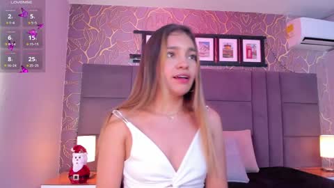 Selene online show from 12/08/24, 03:21