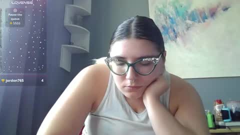 Selene online show from 10/17/25, 05:59