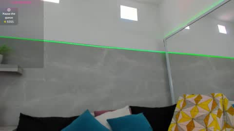 Snapshot of seleneflame chatting on 02/17/26, 06:58 selene online show from 02/17/26, 06:58