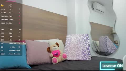 Snapshot of seleneflame chatting on 03/18/26, 07:06 selene online show from 03/18/26, 07:06