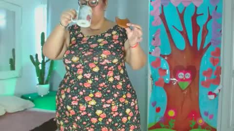 Selenna1 online show from 02/07/25, 05:07