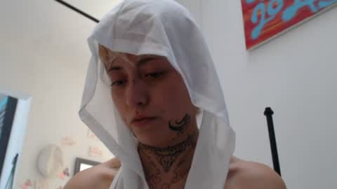 Ask me online show from 07/07/26, 04:22