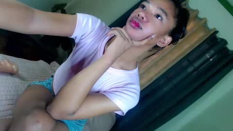 Jessy online show from 02/05/25, 01:15