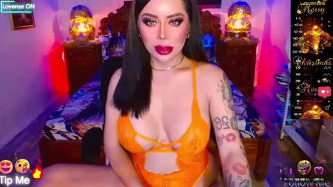 Snapshot of selina_diorxxx chatting on 09/19/25, 05:42 Will You Be My CumDumpster in Real Drink My Milk online show from 09/19/25, 05:42