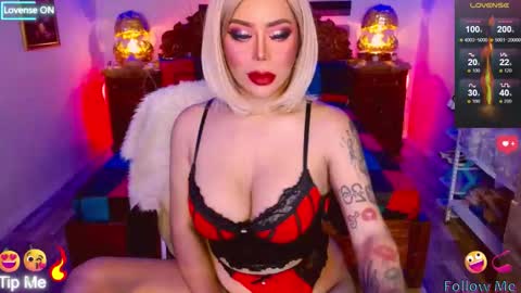 Snapshot of selina_diorxxx chatting on 10/12/25, 05:06 Will You Be My CumDumpster in Real Drink My Milk online show from 10/12/25, 05:06