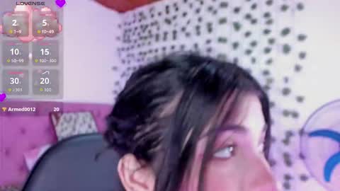 Snapshot of selina_lovers_ chatting on 10/25/25, 04:31 Selina online show from 10/25/25, 04:31