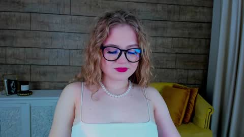 SelinSwarovski online show from 01/19/25, 04:36