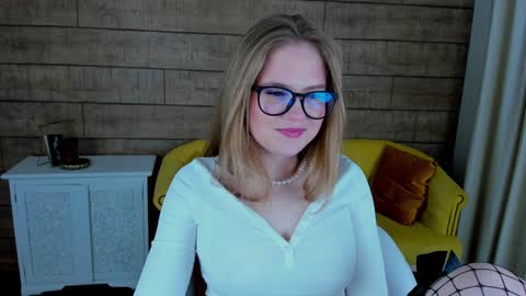 SelinSwarovski online show from 01/20/25, 08:40