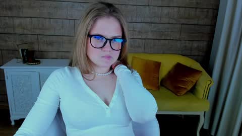 SelinSwarovski online show from 01/21/25, 02:43