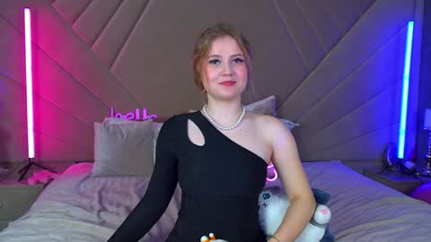 SelinSwarovski online show from 01/31/25, 02:48