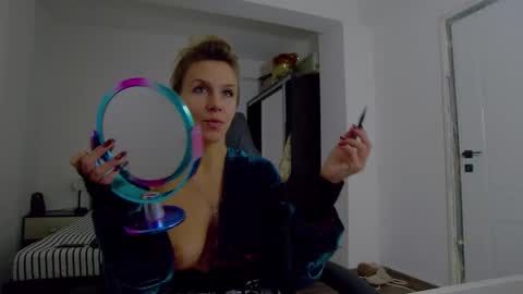 sellena_angel online show from 11/29/25, 10:51