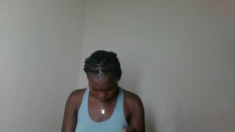 Snapshot of sellinprinces chatting on 10/01/25, 07:42 sellinprinces online show from 10/01/25, 07:42