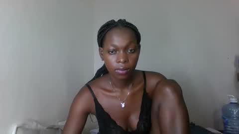 Snapshot of sellinprinces chatting on 10/23/25, 02:44 sellinprinces online show from 10/23/25, 02:44