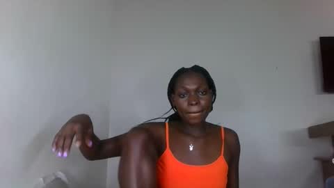 Snapshot of sellinprinces chatting on 10/24/25, 06:59 sellinprinces online show from 10/24/25, 06:59