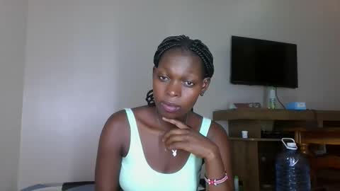 Snapshot of sellinprinces chatting on 11/02/25, 01:13 sellinprinces online show from 11/02/25, 01:13