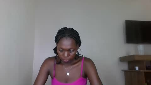 Snapshot of sellinprinces chatting on 11/04/25, 10:42 sellinprinces online show from 11/04/25, 10:42