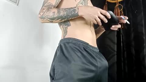 Snapshot of sem_alas chatting on 11/01/25, 12:23 sem_alas online show from 11/01/25, 12:23