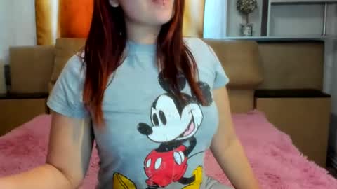 Snapshot of semisweetdream chatting on 02/12/25, 10:24 Next stream 2912 GMT2 online show from 02/12/25, 10:24