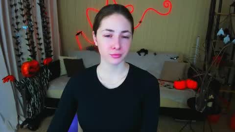 sensitiveheartt online show from 11/03/25, 04:47