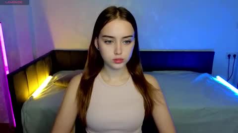 Emily  online show from 10/12/25, 02:32