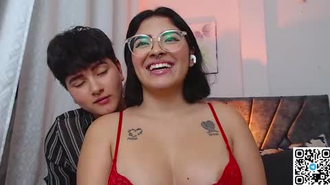 Camille and sophie online show from 12/23/24, 04:22