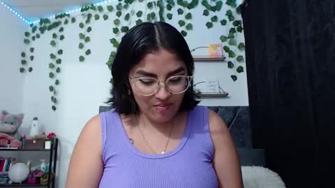 Camille and sophie online show from 01/09/25, 02:01